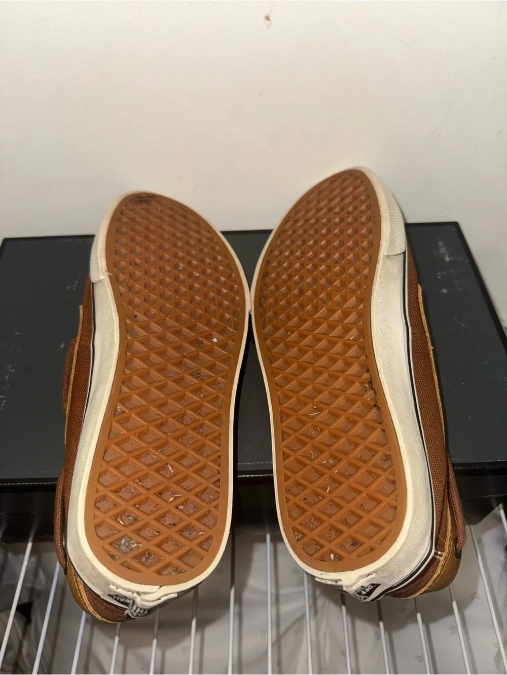 Vans classic brown